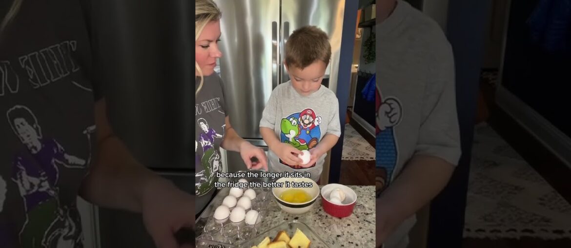 Chocolate chip french toast casserole #breakfastcasserole #brunch