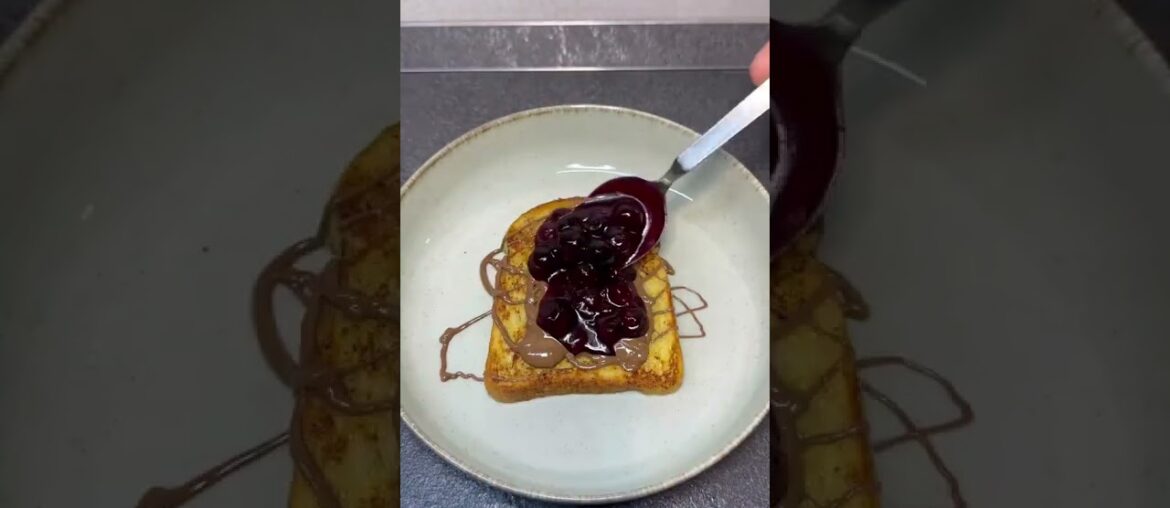 French Toast. Ingredients for 4 people: 320g. Pasta 100g. Pistachios 60ml. White wine 12 Argentina