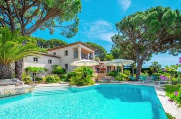 Beautiful Holiday Villa Rental in La Croix Valmer France @ExperienceTheFrenchRiviera
