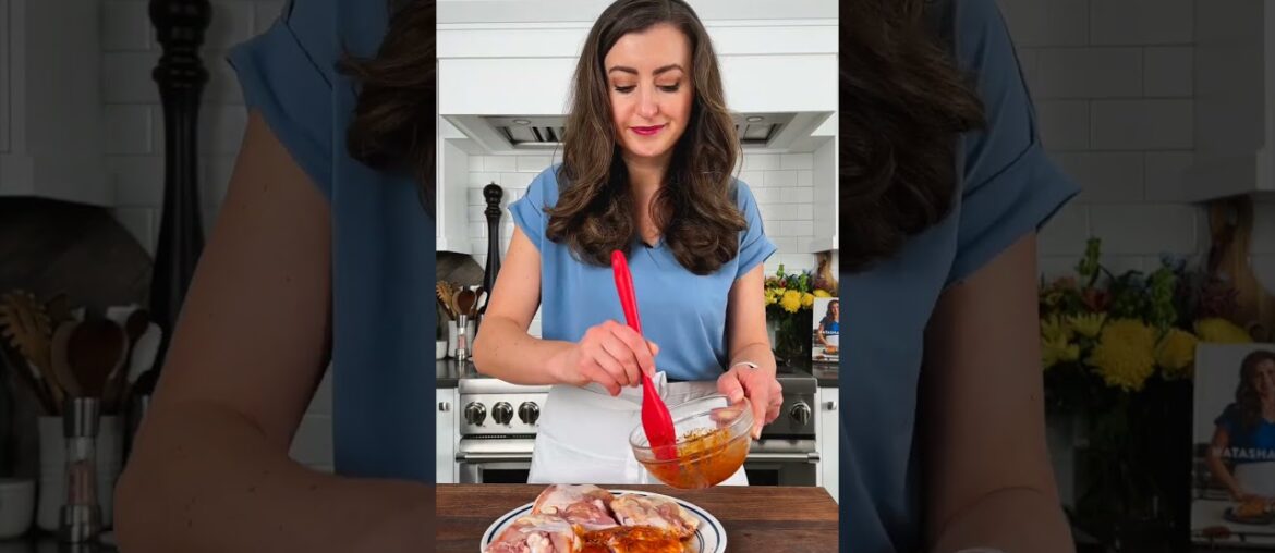 Crispy & Juicy Air Fryer Chicken Thighs: The Perfect Weeknight Dinner Recipe! #shorts