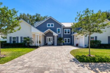 204 Osceola Rd, Belleair, FL