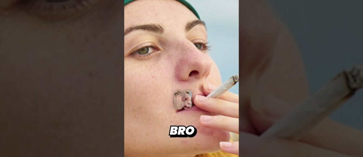 Does Theo Von hate the French?!? #comedy #standupcomedy  #theovon  #podcast