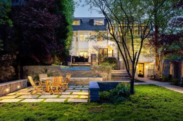 185 Balmoral Avenue, Toronto