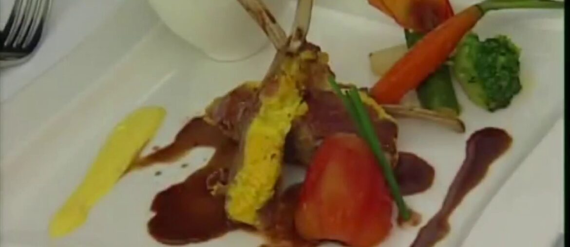 A CLASSIC! Michelin Star Mario D'Orio Creates Gourmet Red Mullet & Prawns from Cannes, France