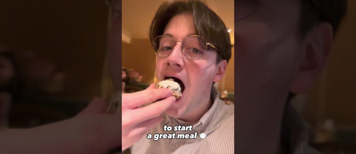 I tried the CHEESE WHEEL PASTA ! - Gruppomimo review