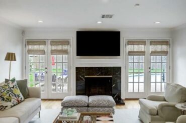 2906 Freshmeadows Drive, Houston, TX 77063