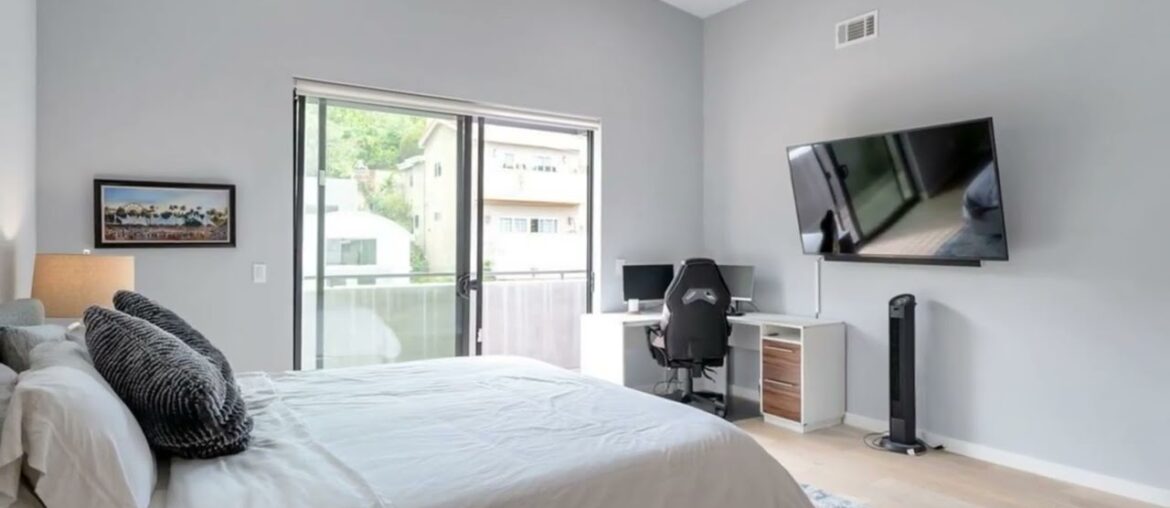 824 Cynthia Avenue, Los Angeles, CA 90065 824 Cynthia Avenue, Los Angeles, CA 90065