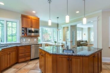 23 Laurelwood Drive, Mountain Lakes, NJ 07046