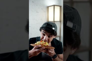 I Tried The Most Popular Fast Food In Illinois!