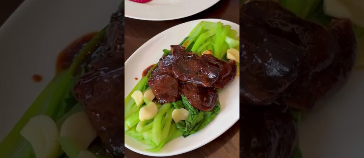 A food show in the street is a great