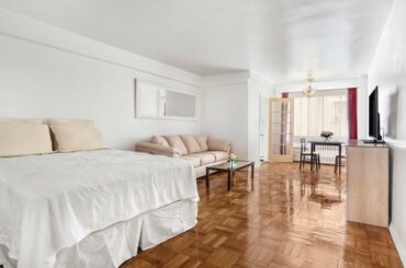 225 East 46th Street, Unit 4K, Manhattan, NY 10017