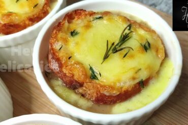 French Onion Soup Recipe | How to Make Onion Soup | Rich French Onion Soup and Baguette