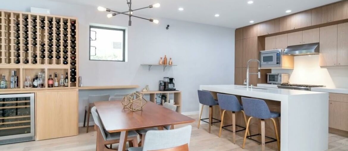 824 Cynthia Avenue, Los Angeles, CA 90065 824 Cynthia Avenue, Los Angeles, CA 90065