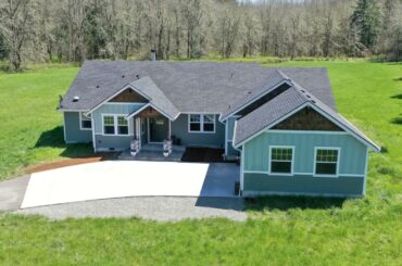 15621 Vail Cut Off Rd SE, Rainier WA 98576