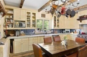 1 Friends Street, St. James, NY 11780