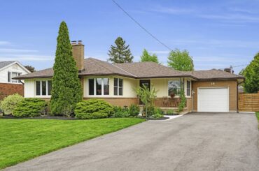 FOR SALE: 46 Garden Drive, Grimsby