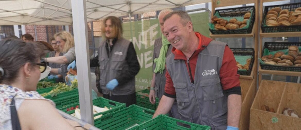 French charity fights food insecurity by redistributing unsold produce