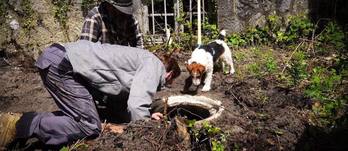 Collapsing a chateau wall to save the chateau.