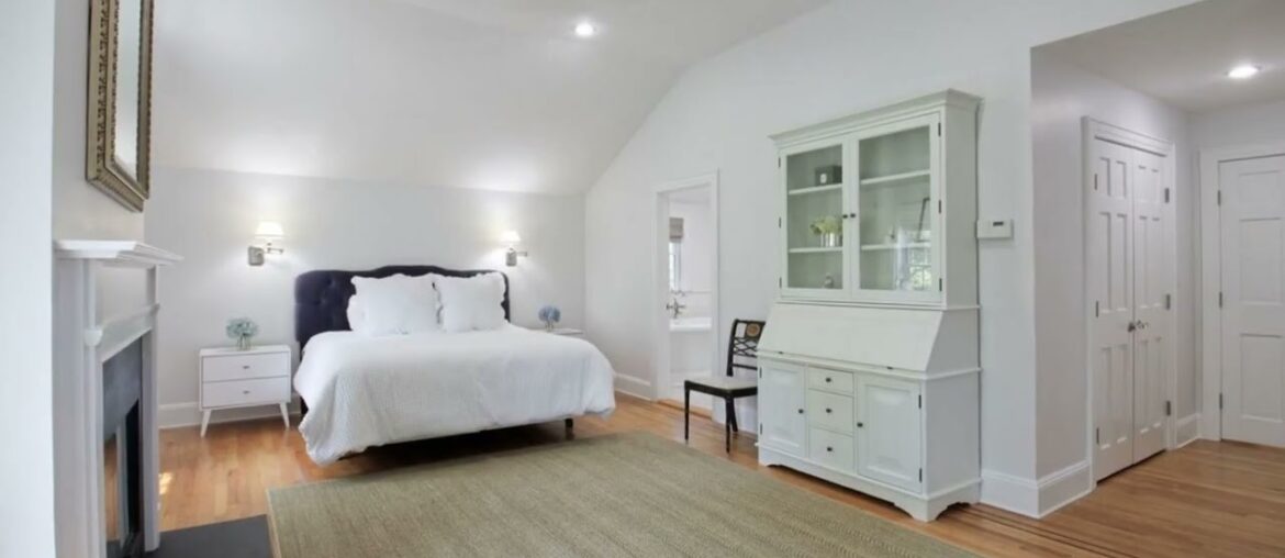 75 Manhasset Woods Road, Manhasset, NY 11030 75 Manhasset Woods Road, Manhasset, NY 11030