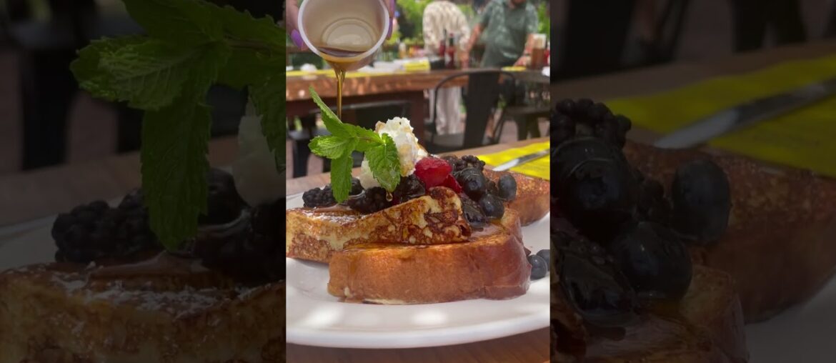 French toast.      #goodfood #frenchtoast #berriesandcream #summerseason