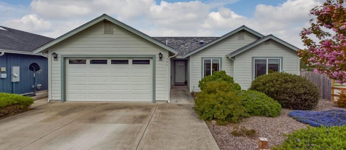 1926 Sagewood Way, McKinleyville, CA 1926 Sagewood Way, McKinleyville, CA