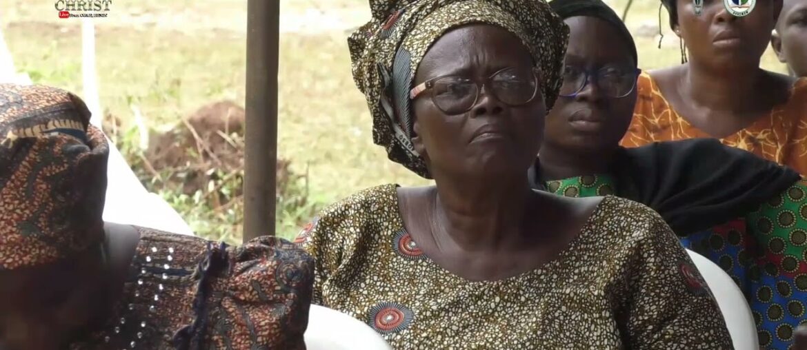 PUT YOUR OWN TRUST IN GOD  English/French By PST. PAUL RIKA.