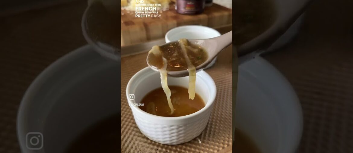 French Onion Soup Recipe #frenchonionsoup #souprecipe #cheesy