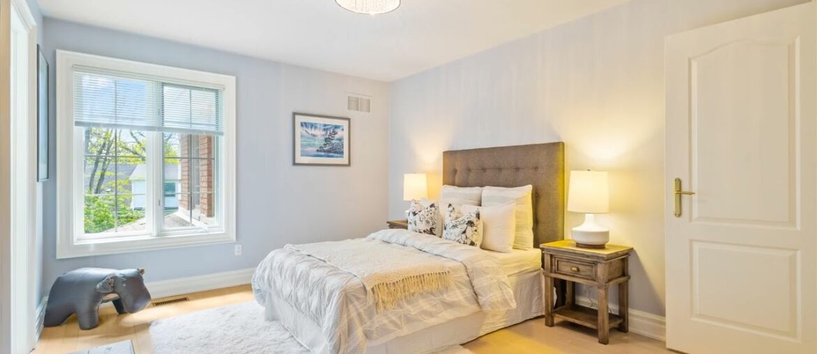 22 Valloncliffe Rd, Thornhill, ON 22 Valloncliffe Rd, Thornhill, ON