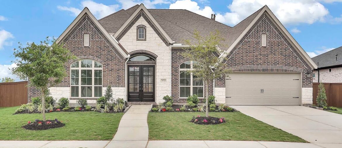 Perry Homes in Meridiana – 4722 Arbor Park Drive Perry Homes in Meridiana - 4722 Arbor Park Drive