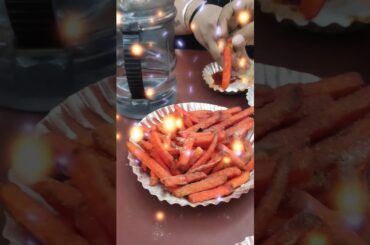 Rajouri Garden chicken Momos French fries | Rajouri garden Metro station | #food #delhimetrostation