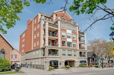 Downtown Burlington | 303-445 Elizabeth St | For Sale