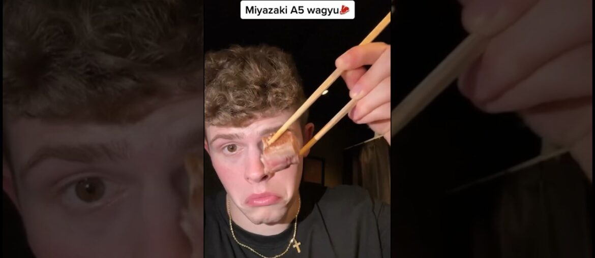 Eating from the most expensive restaurant in Japan! (Part 2) Eating from the most expensive restaurant in Japan! (Part 2)