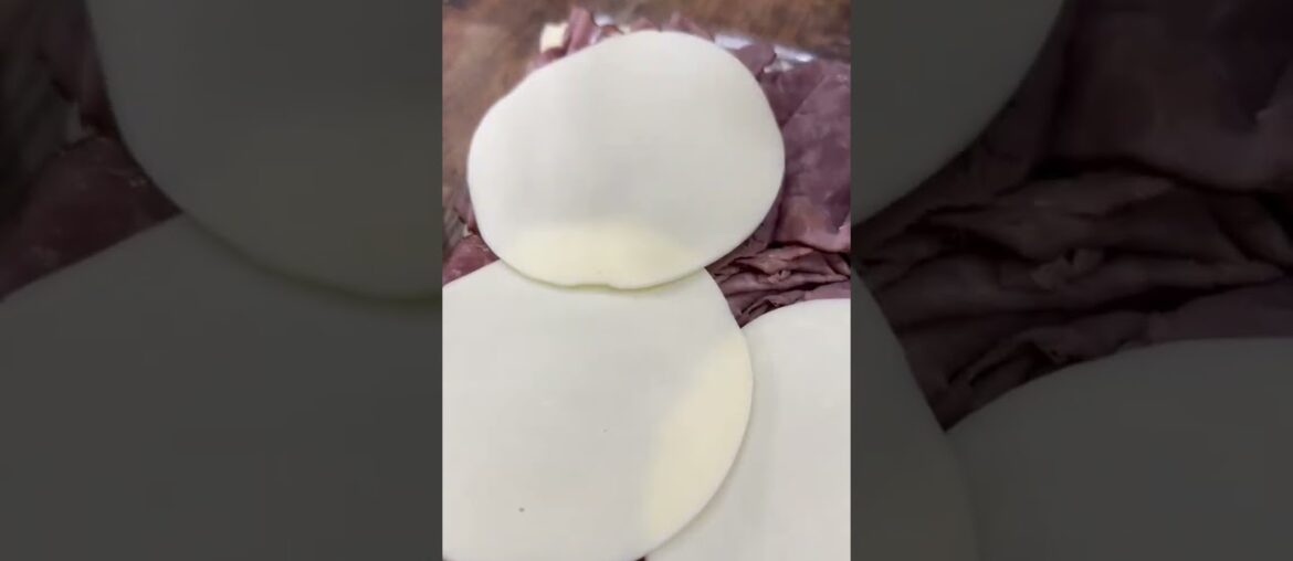 French Dip Sliders #sliders #recipe #dinner #easyrecipe