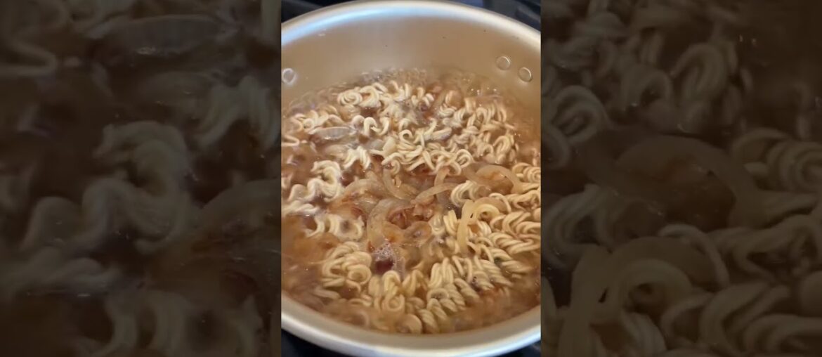 Non Spicy French Onion Soup Ramen Recipe #ramen #noodles #shorts