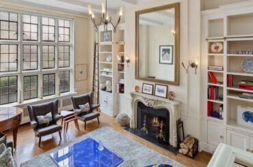 TOURING a GRAND Pre-War DREAM HOME on the UPPER EAST SIDE! | 14 East 75th Street, 7E | SERHANT. Tour