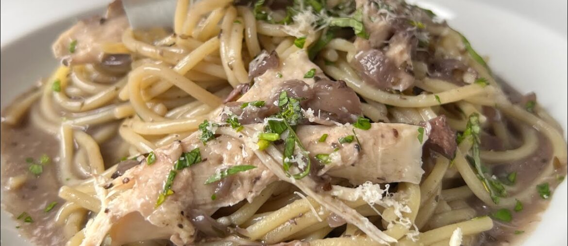 Pasta With Chicken And Red Wine Sauce! Pasta With Chicken And Red Wine Sauce!