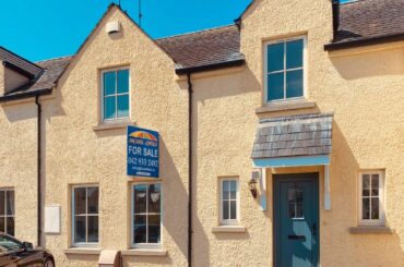 3 Bed Cottage Style Living Harmonious Surroundings! 30 Harbour Cottages. Houses for Sale Carlingford