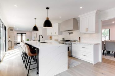 FOR SALE | 3275 Old Coach Road, Burlington