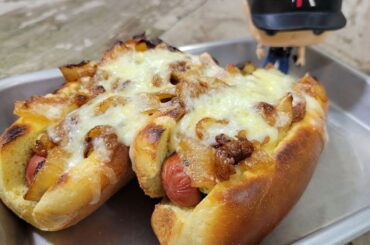 Awesome French Onion Hot Dogs