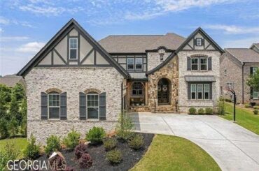 New Residential listing for sale found at 5805 Ballantyne Way, Suwanee, GA 30024