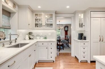 90 Governor Bradford Drive, Barrington, RI 02806