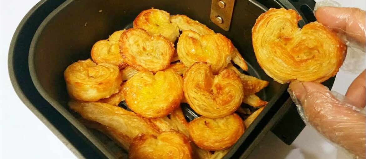 French Heart Cookies in Airfryer | Bakarkhani Recipe