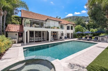 17636 Camino De Yatasto, Pacific Palisades, CA 90272