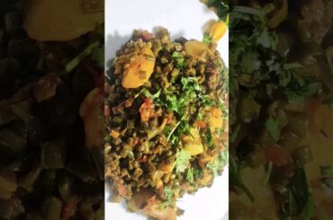 Aloo French Beans | #ytshorts | #shortfeed | #shorts | #cooking | Food and Health by shabparveen