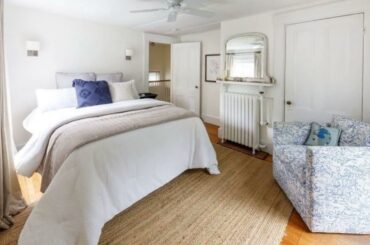 106 Auburn Street, Newton, MA 02465