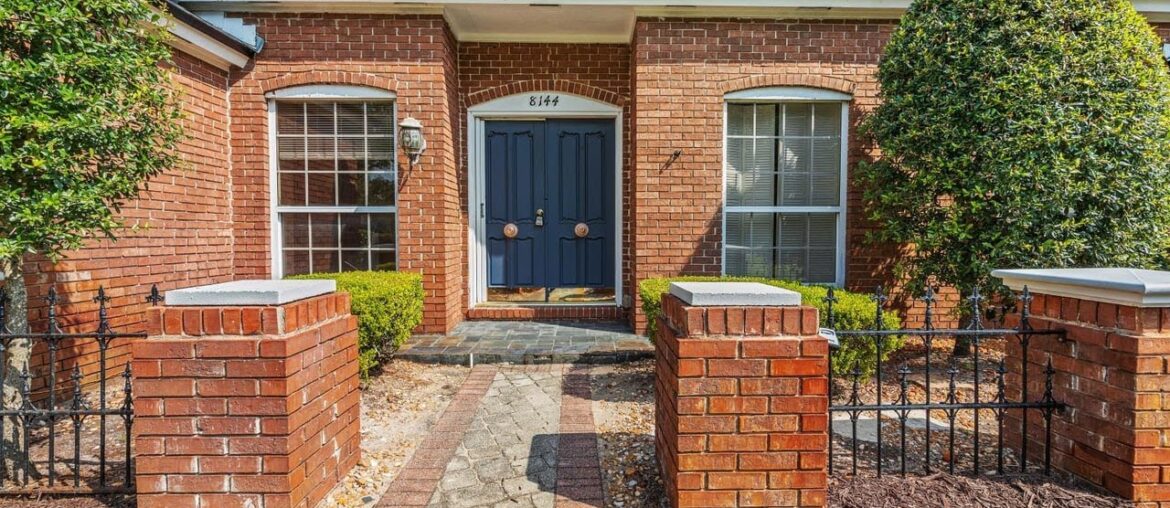 8144 Pine Lake Rd, Jacksonville, FL 8144 Pine Lake Rd, Jacksonville, FL