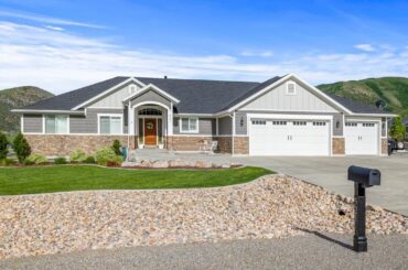521 S 100 E, Mantua, UT