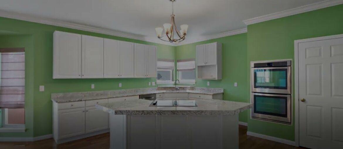 817 Castle Forest Court, Ballwin, MO 63021