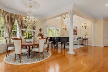 66 Stonehill Drive South, Manhasset, NY 11030