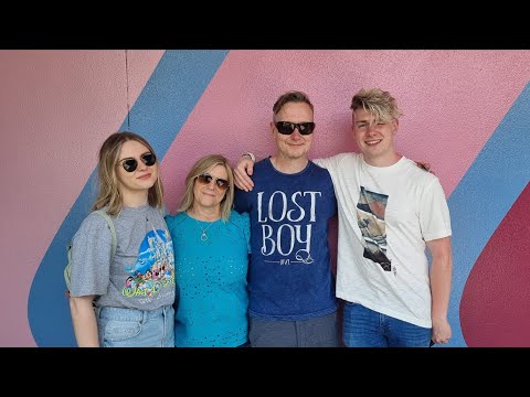 Walt Disney World | Epcot | Dinner at Coral Reef | CheersEars & Adam Hattan | APR 23 Walt Disney World | Epcot | Dinner at Coral Reef | CheersEars & Adam Hattan | APR 23